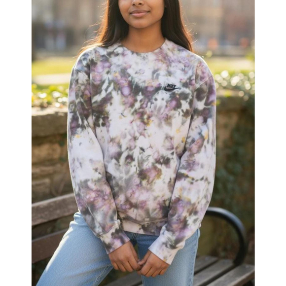 XSMALL NIKE Upcycled Sweatshirt, Thrifted One-of-a-Kind Reclaimed - Picture 13 of 13